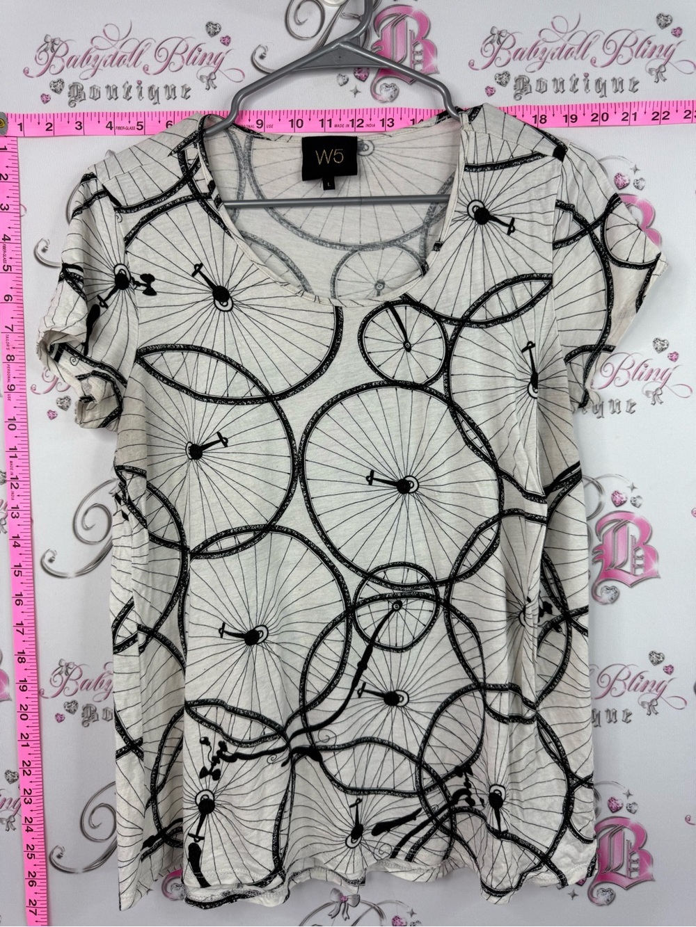 W5 T-shirt bikes Cream and Black Bicycle Wheel Print Short Sleeve Tee